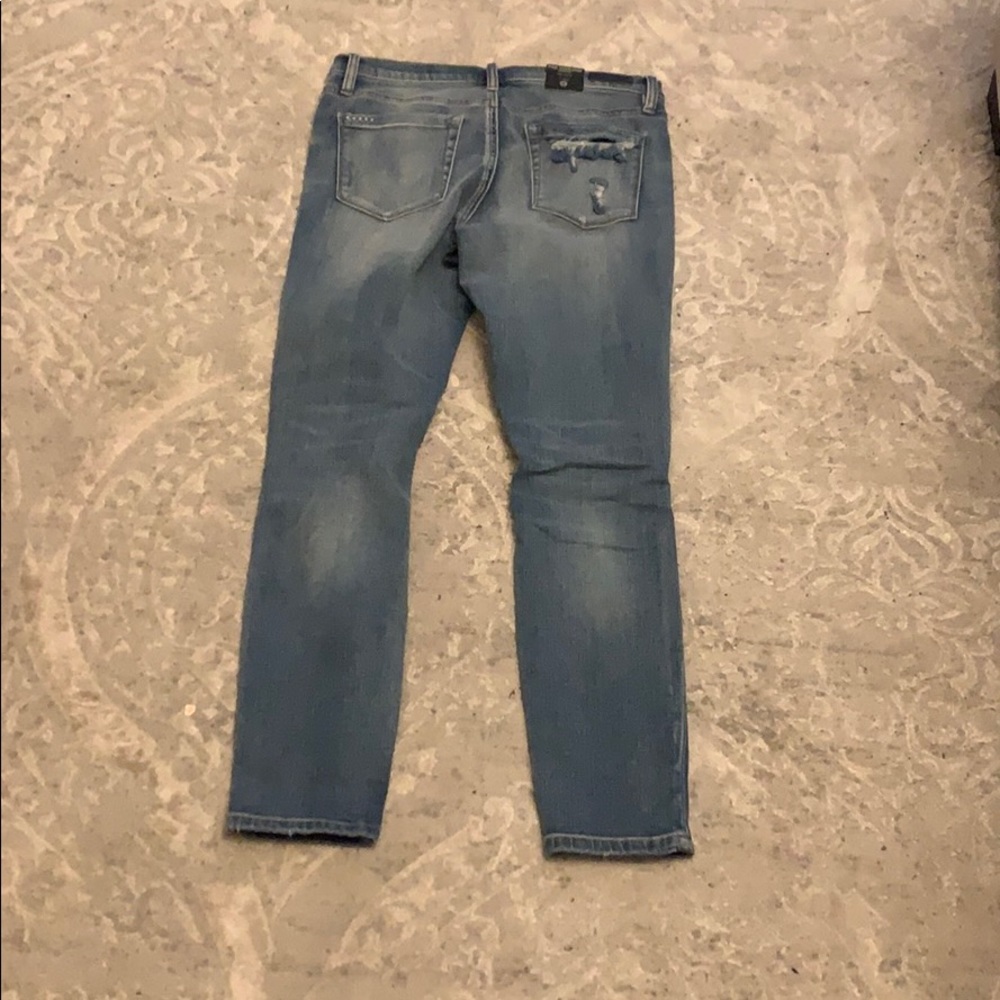 Jeans - Picture 2 of 3